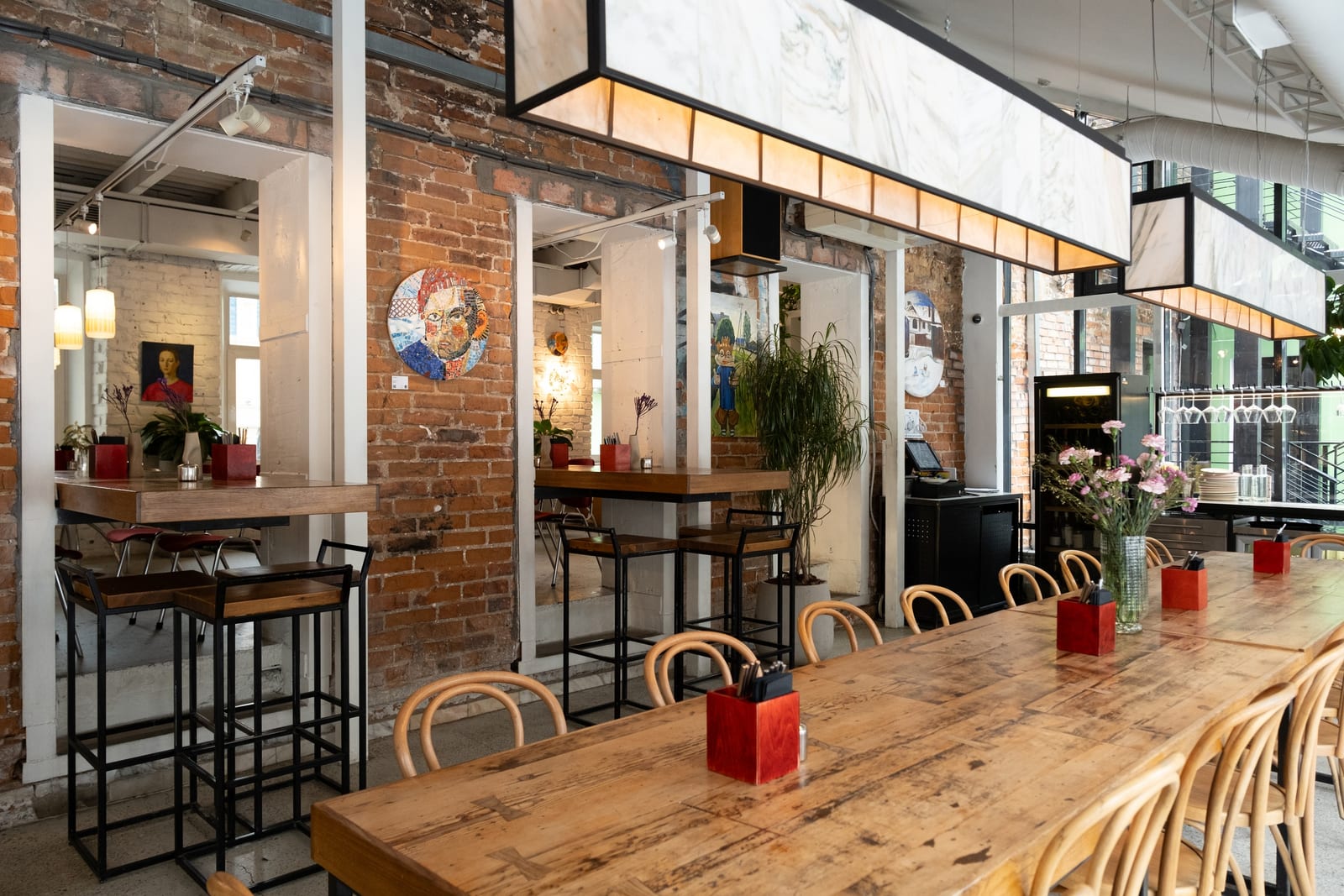 YULA PIZZA — 6