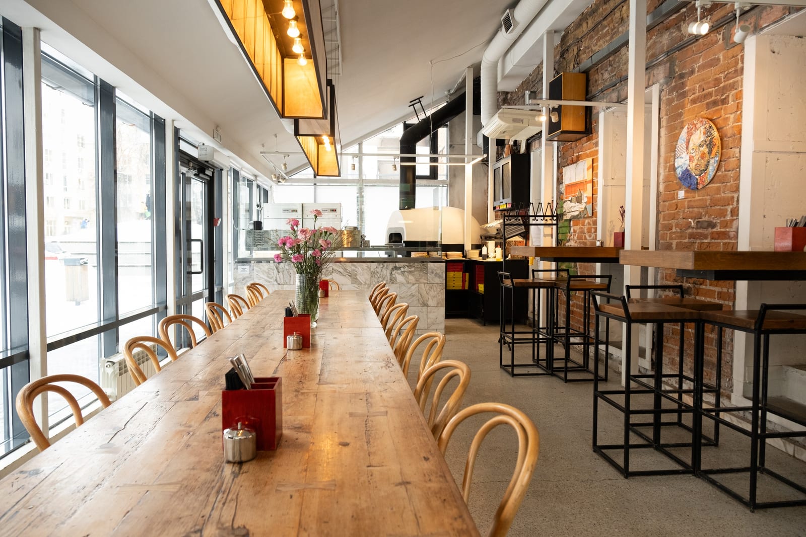 YULA PIZZA — 7