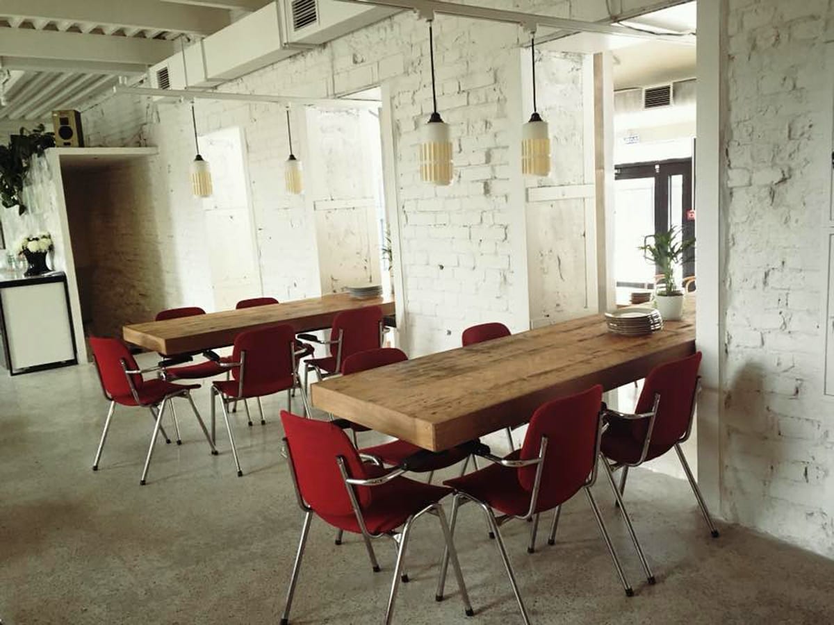 YULA PIZZA — 12